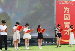 兰州新华互联网学校高中部英语配音比赛
