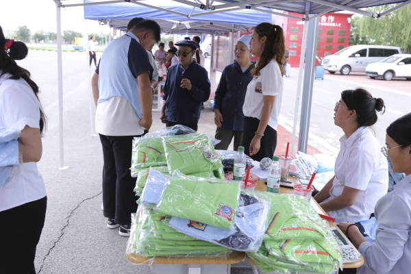 兰州新华开学报到日  新学期新气象共筑梦想