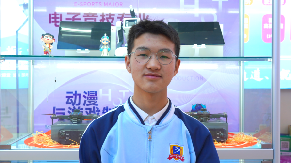 17岁转学生周得粒在兰州新华高中的奋斗之旅