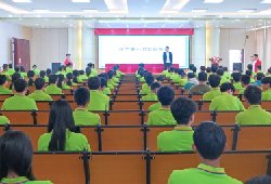 兰州新华“开学第一课”安全教育专题讲