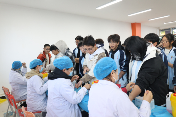 蘭州市衛(wèi)健委順利完成我校2025級(jí)新生肺結(jié)核篩查工作